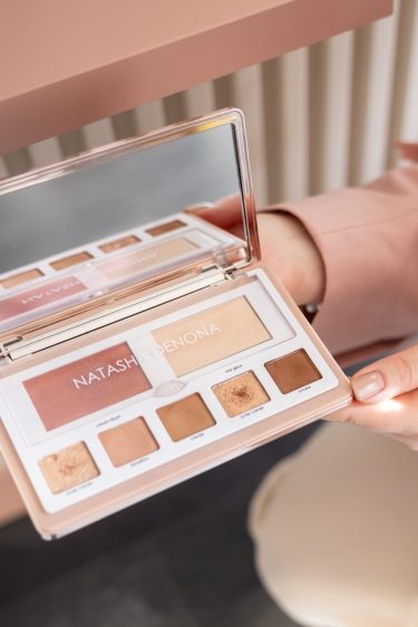 Individuelle Farb- und Make-up-Beratung für professionelles Eventstyling in Augsburg